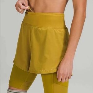 Lululemon 2-in-1 Super-High-Rise Running Shorts 10" Auric Gold
